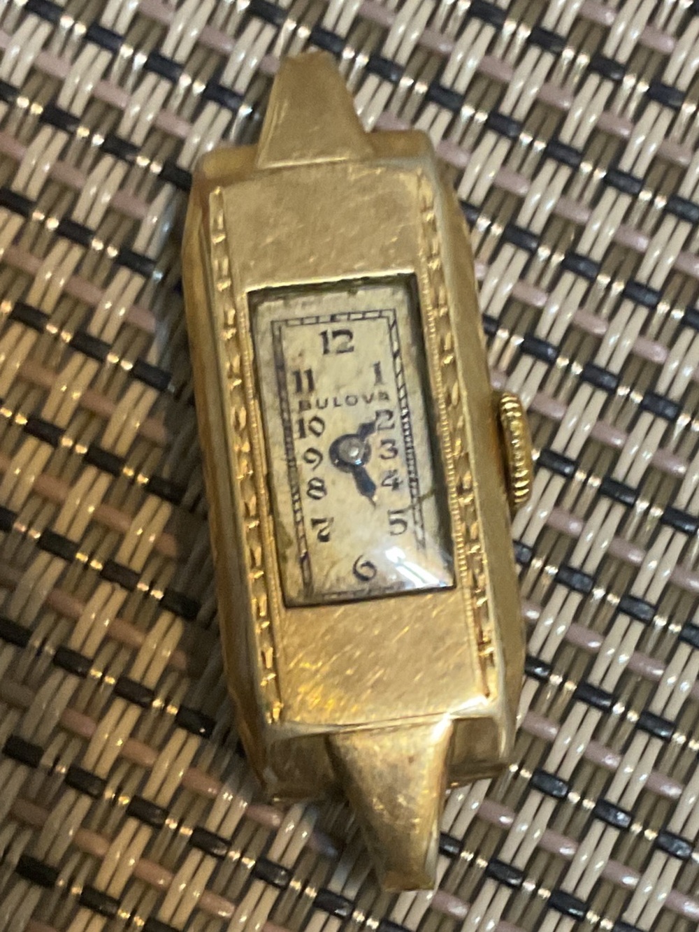 Bulova Gold-Tone Art Deco 1930 Ladies Watch Case with Silver Dial